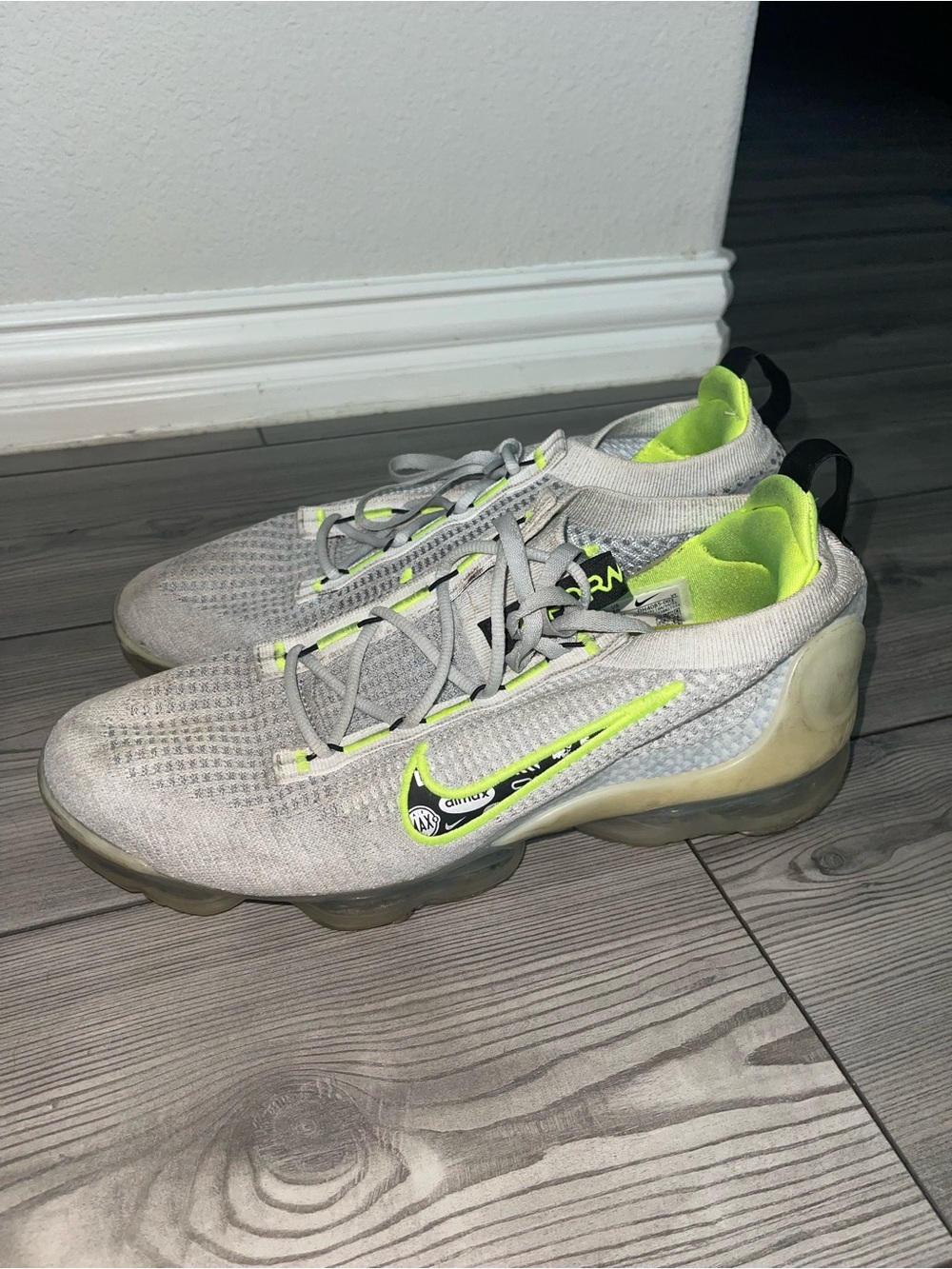 Nike air vapormax shoes